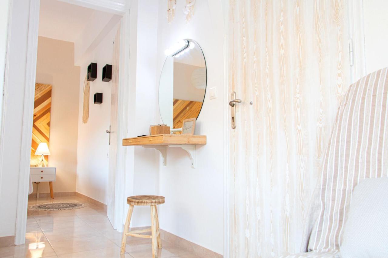 Summer Feel Suites Порос Экстерьер фото