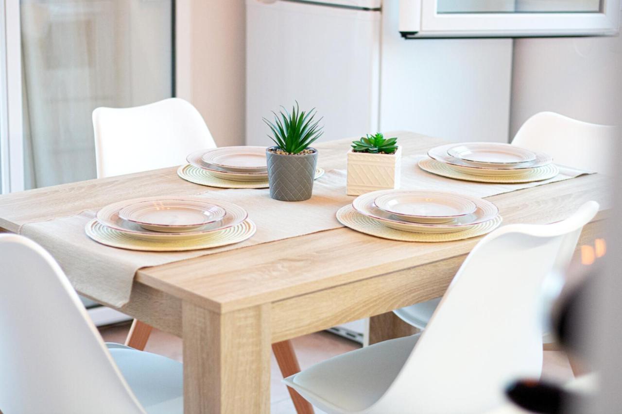 Summer Feel Suites Порос Экстерьер фото
