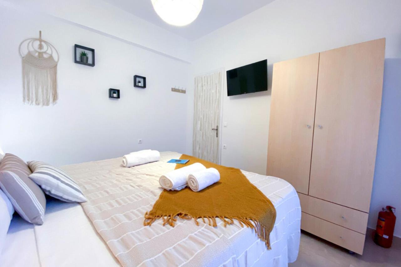 Summer Feel Suites Порос Экстерьер фото