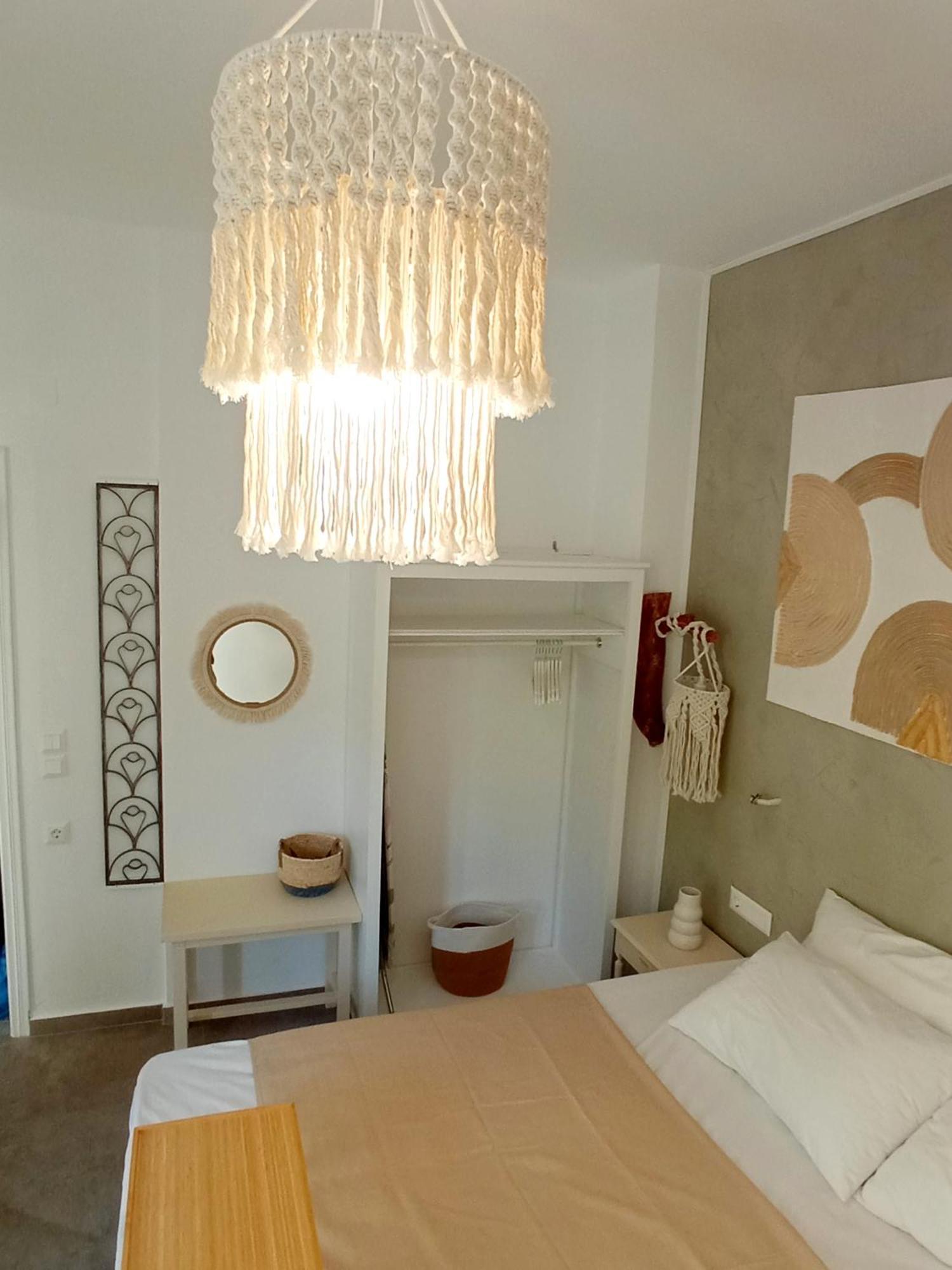 Summer Feel Suites Порос Экстерьер фото